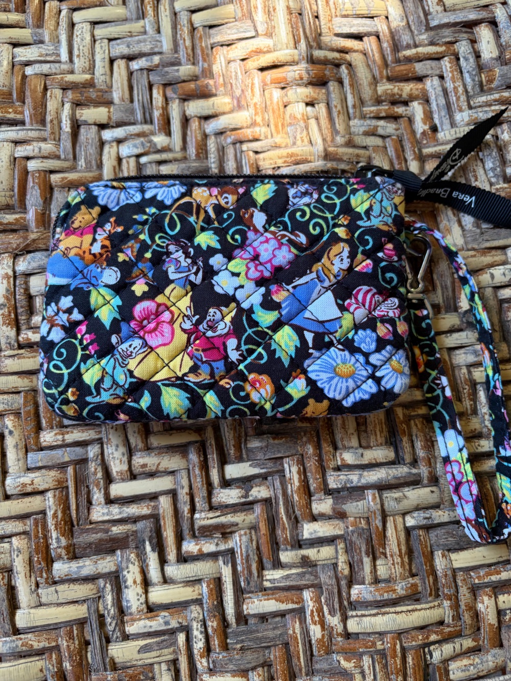 Disney Vera Bradley Black Floral Disney Character Quilted Wristlet. NWOT